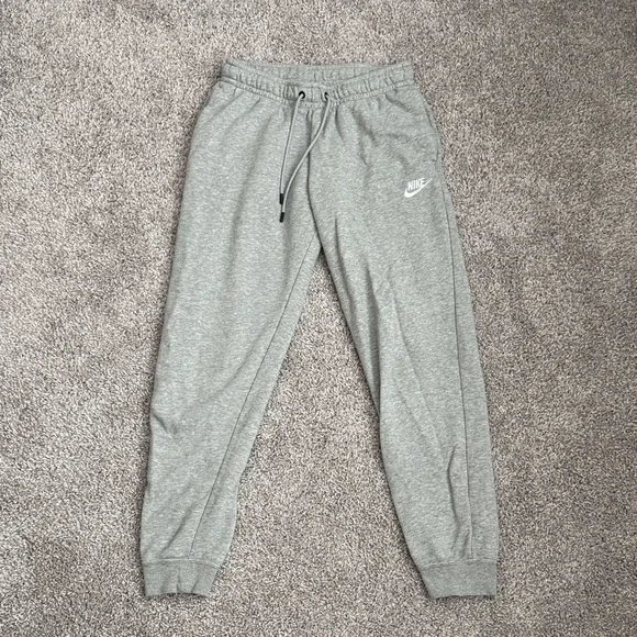 Nike Women’s Heather Gray Jogger Sweatpants - Size S - Picture 1 of 7